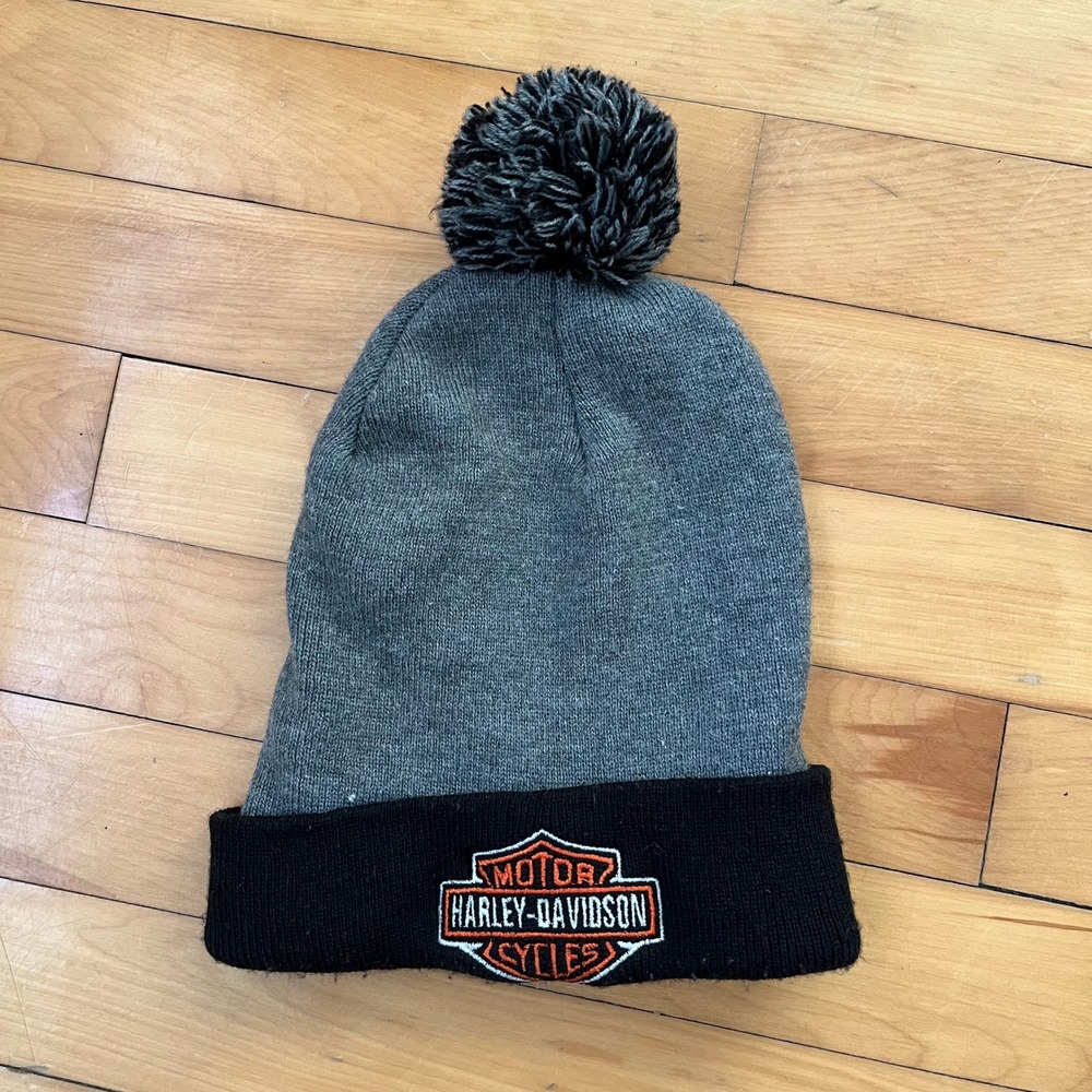 Harley-Davidson Gray Black Cuffed Pom Beanie Embroidered Logo Knit Hat
